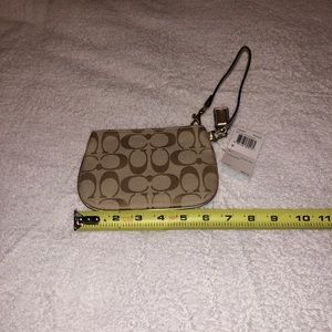 Coach Bags - Coach wristlet Coach Bags - Coach wristlet